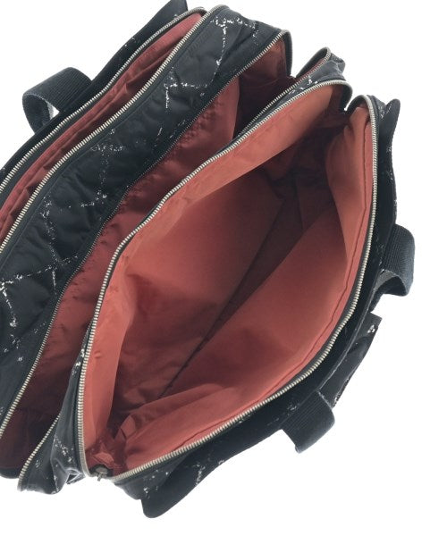 CHANEL กระเป๋าใส่อุปกรณ์ขนาดใหญ่