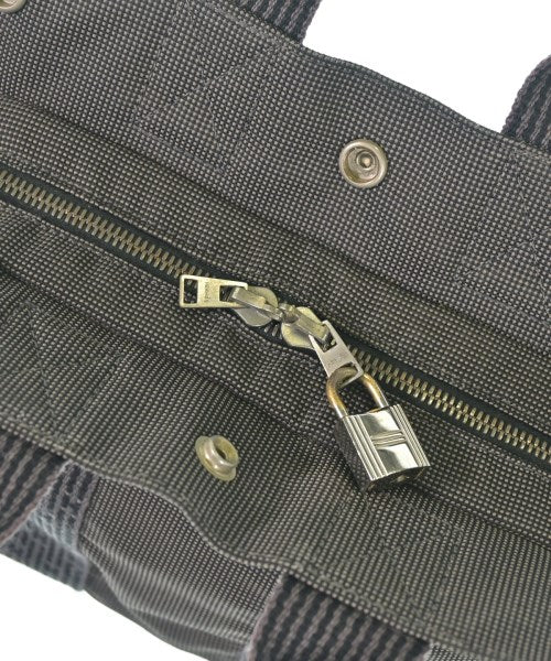 HERMES กระเป๋าถือ