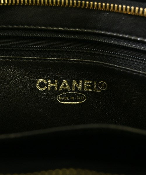 CHANEL กระเป๋าถือ