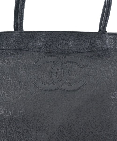 CHANEL กระเป๋าถือขนาดใหญ่