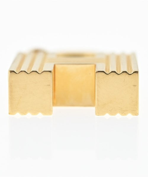 HERMES เครื่องประดับบนกระเป๋า