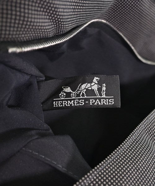 HERMES คลัตช์