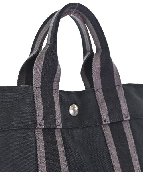 HERMES กระเป๋าถือ