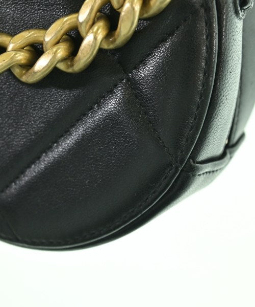 CHANEL กระเป๋าสะพาย
