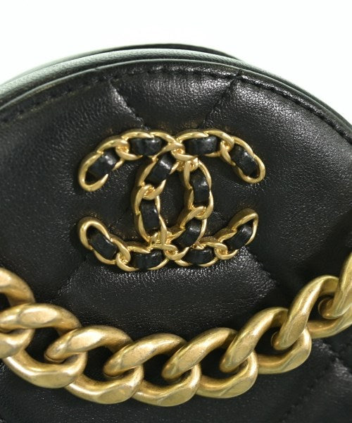 CHANEL กระเป๋าสะพาย