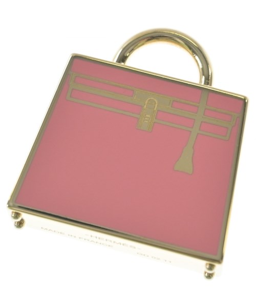 HERMES เครื่องประดับบนกระเป๋า
