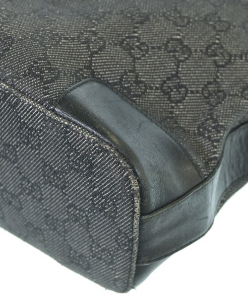 GUCCI กระเป๋าถือ