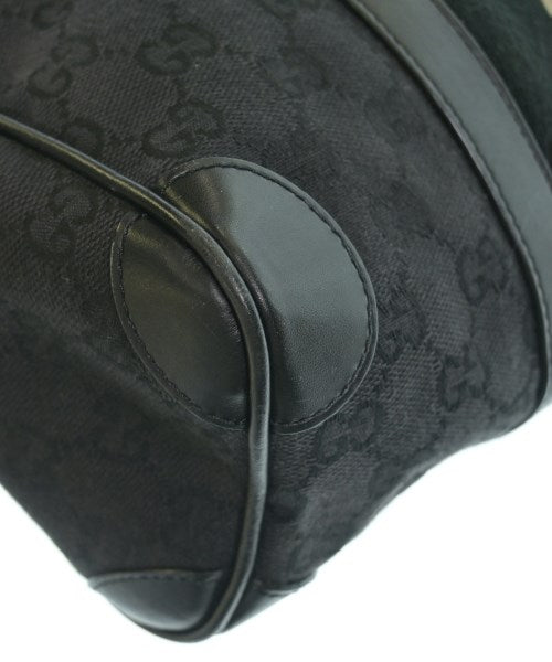 GUCCI กระเป๋าใส่อุปกรณ์ขนาดใหญ่