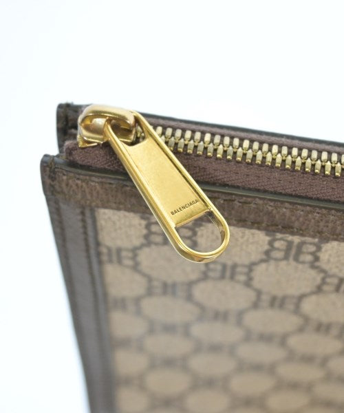 BALENCIAGA คลัตช์