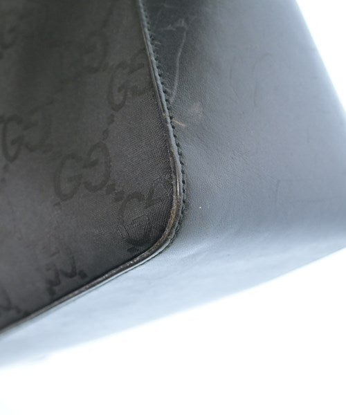 GUCCI กระเป๋าถือ