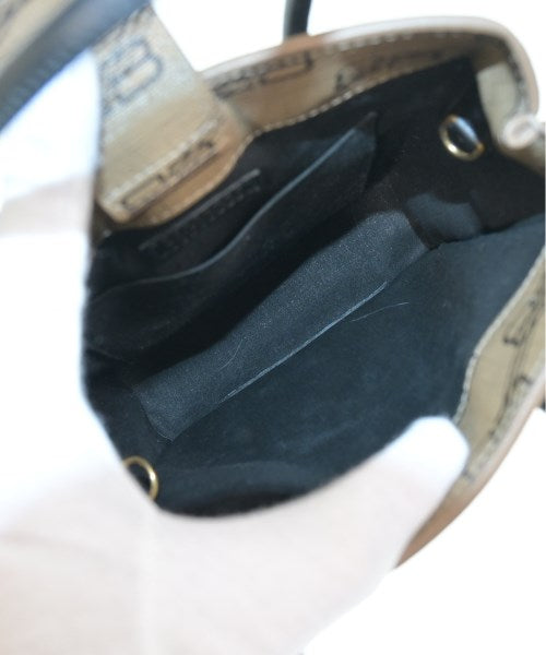 BALENCIAGA กระเป๋าสะพาย