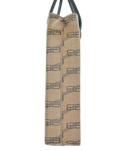 BALENCIAGA กระเป๋าสะพาย