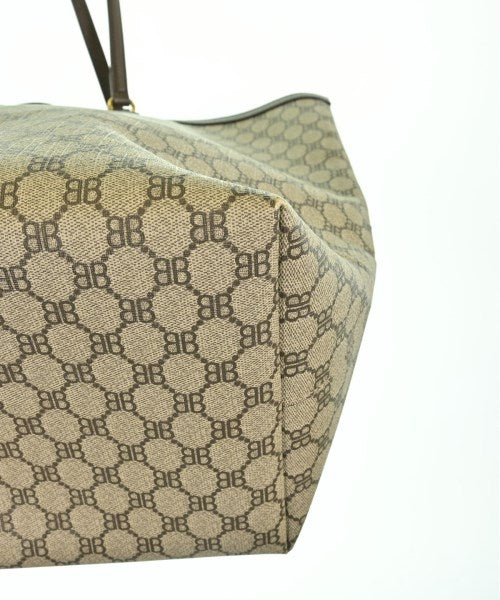 BALENCIAGA กระเป๋าถือขนาดใหญ่