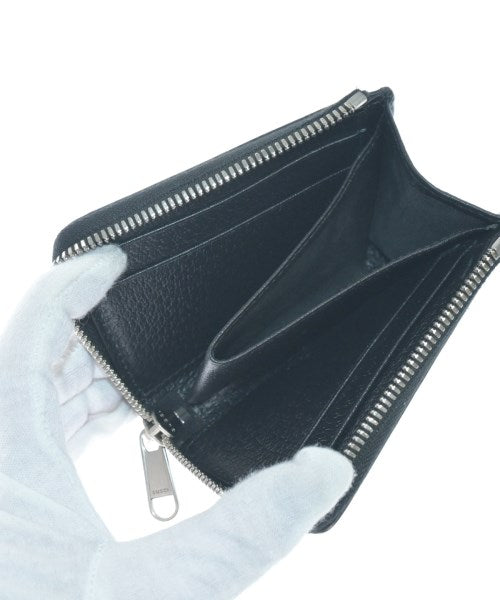 GUCCI กระเป๋าสตางค์/กระเป๋าใส่เหรียญ