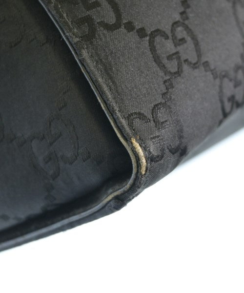 GUCCI กระเป๋าถือ