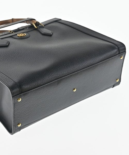 GUCCI กระเป๋าถือ