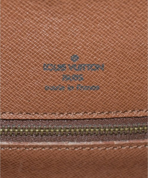 LOUIS VUITTON กระเป๋าสะพาย