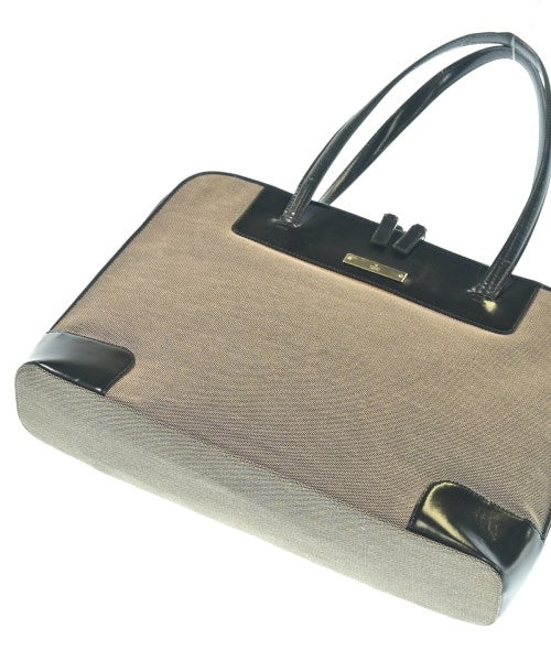 GUCCI กระเป๋าถือ