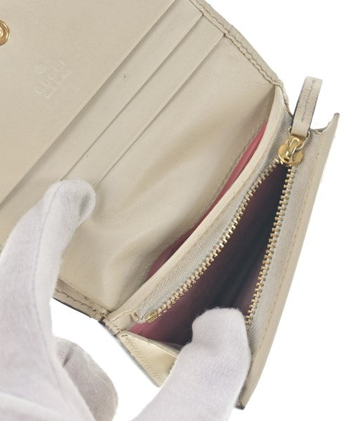 GUCCI กระเป๋าสตางค์/กระเป๋าใส่เหรียญ