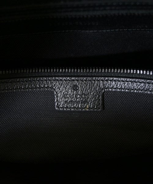 GUCCI กระเป๋าใส่อุปกรณ์ขนาดใหญ่