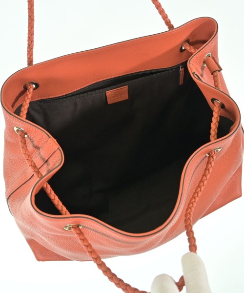 GUCCI กระเป๋าใส่อุปกรณ์ขนาดใหญ่