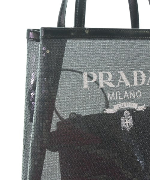 PRADA กระเป๋าถือ