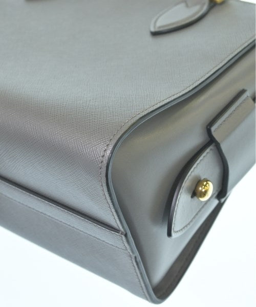 PRADA กระเป๋าถือ
