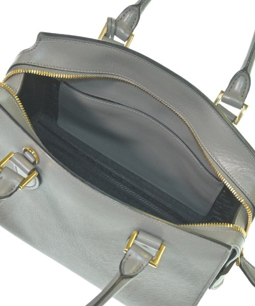 PRADA กระเป๋าถือ
