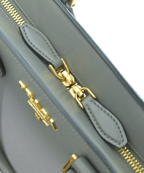 PRADA กระเป๋าถือ