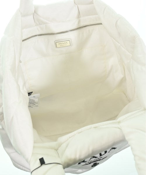 PRADA กระเป๋าถือขนาดใหญ่