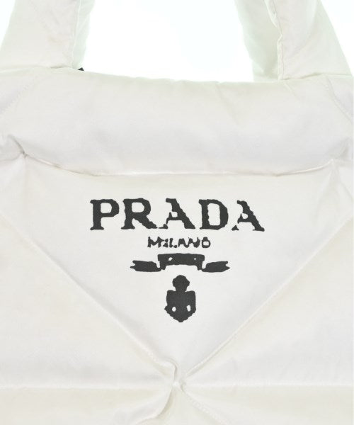 PRADA กระเป๋าถือขนาดใหญ่
