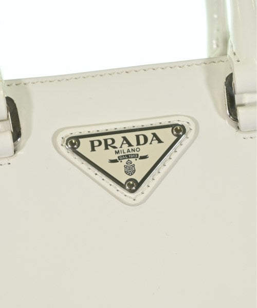 PRADA กระเป๋าถือ