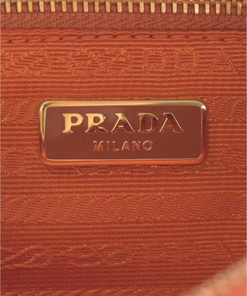 PRADA กระเป๋า