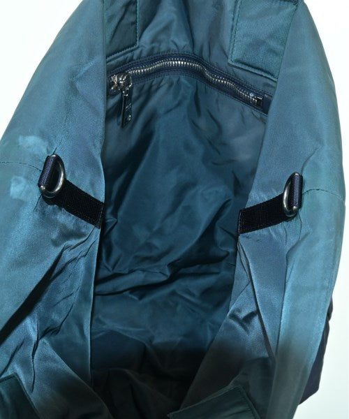 PRADA กระเป๋าถือขนาดใหญ่