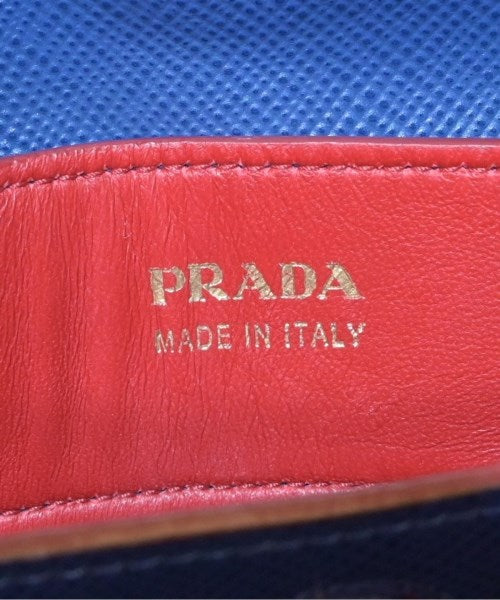 PRADA กระเป๋าถือ
