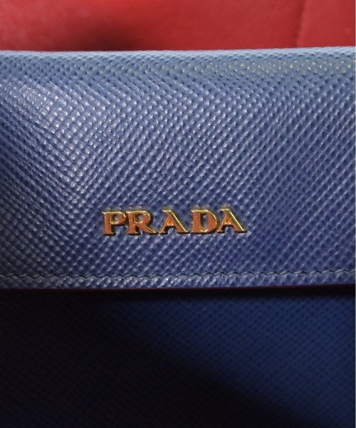 PRADA กระเป๋าถือ