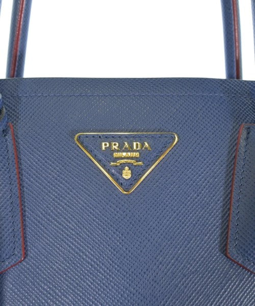 PRADA กระเป๋าถือ