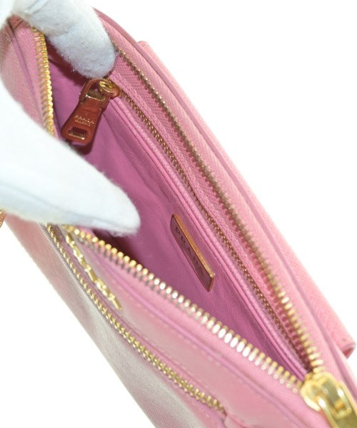 PRADA กระเป๋าสะพาย