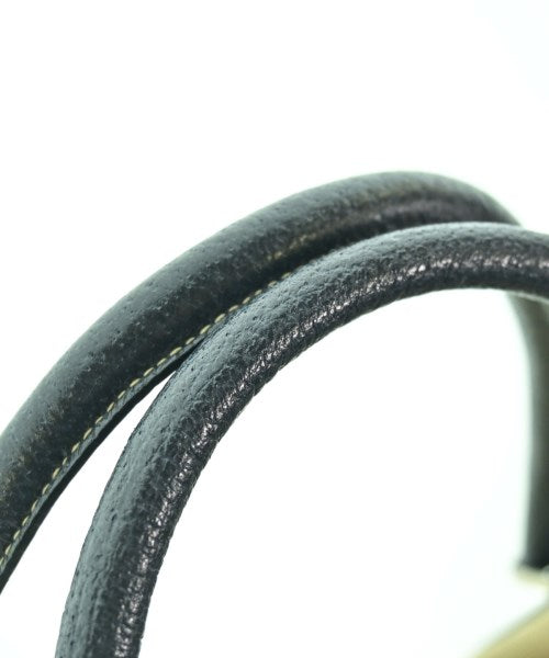 PRADA กระเป๋าใส่อุปกรณ์ขนาดใหญ่