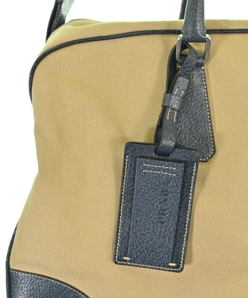 PRADA กระเป๋าใส่อุปกรณ์ขนาดใหญ่