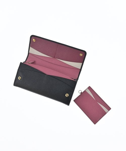 PRADA กระเป๋าสตางค์/กระเป๋าใส่เหรียญ