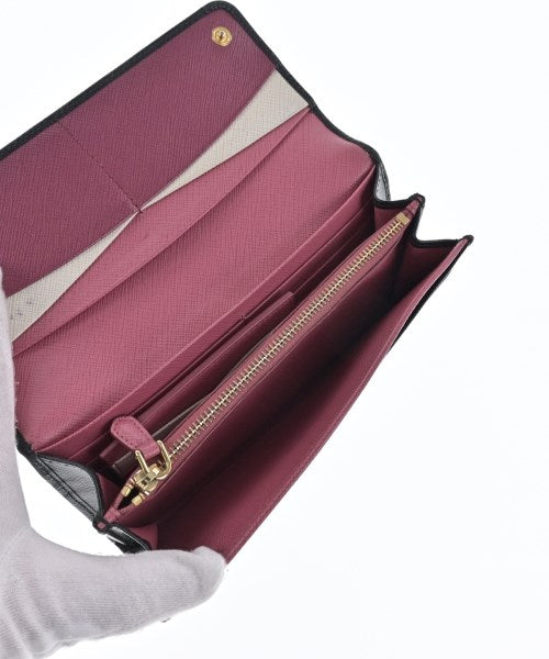 PRADA กระเป๋าสตางค์/กระเป๋าใส่เหรียญ