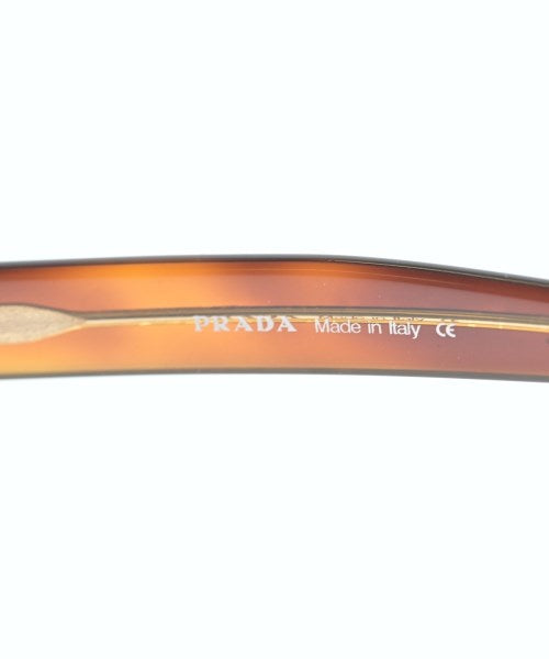 PRADA แว่นกันแดด