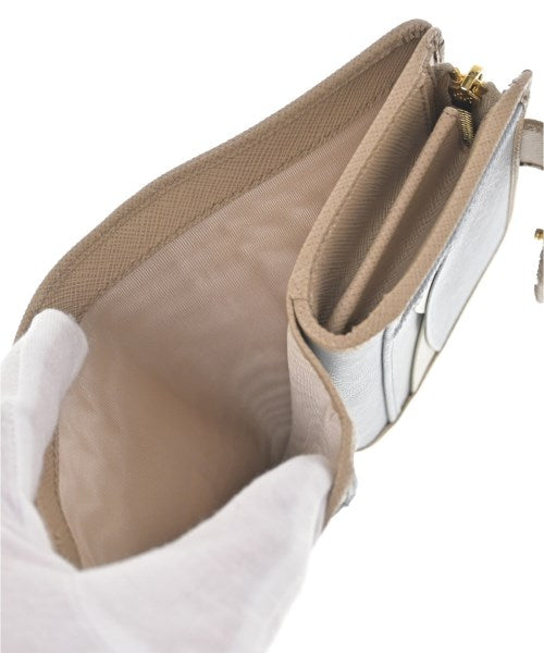 PRADA กระเป๋าสตางค์/กระเป๋าใส่เหรียญ