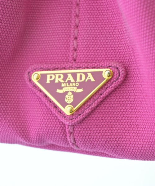 PRADA กระเป๋าถือขนาดใหญ่
