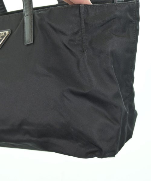 PRADA กระเป๋าถือขนาดใหญ่