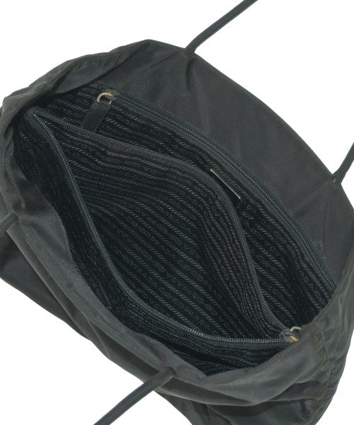 PRADA กระเป๋าถือขนาดใหญ่