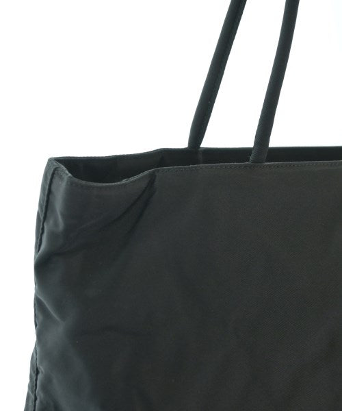 PRADA กระเป๋าถือขนาดใหญ่