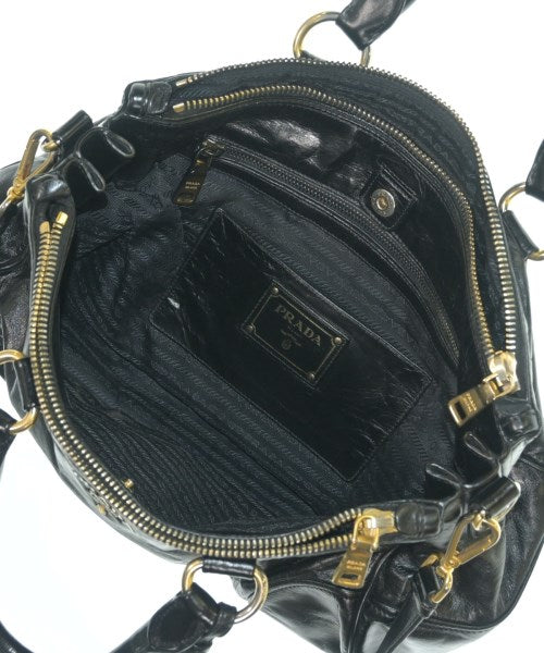 PRADA กระเป๋าถือ