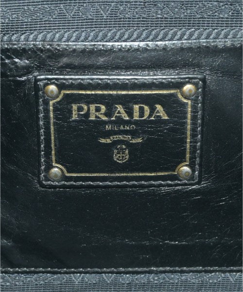 PRADA กระเป๋าถือ